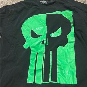 Marvel Black and Green Short Sleeve Tee